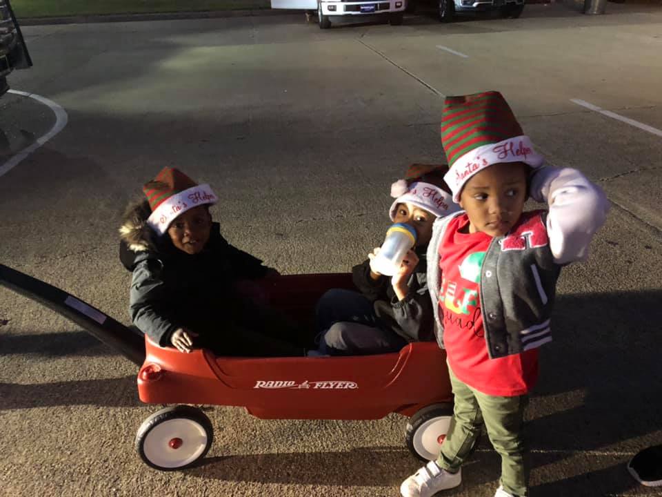 Stonewall Christmas Parade