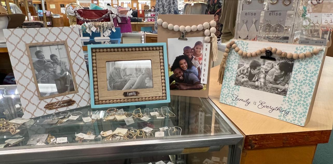 Mansfield Drug Frames